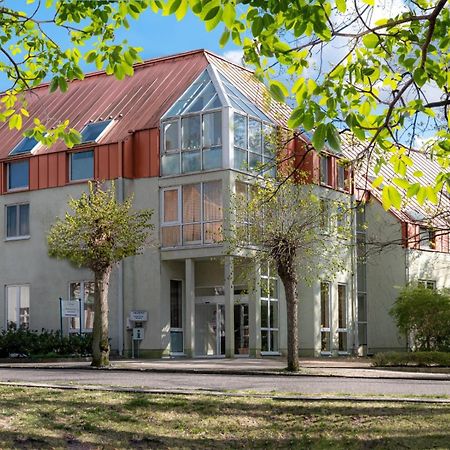 Akzent Parkhotel Trebbin Eksteriør billede