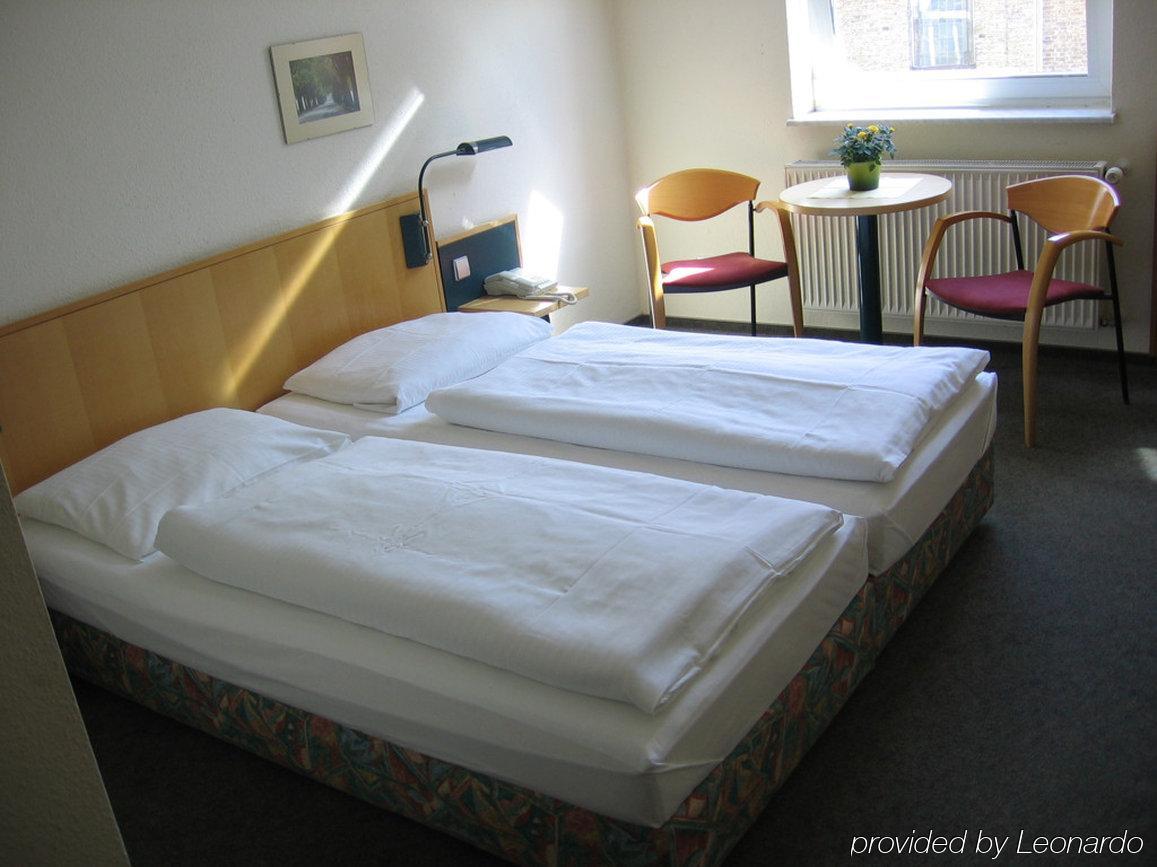 Akzent Parkhotel Trebbin Eksteriør billede