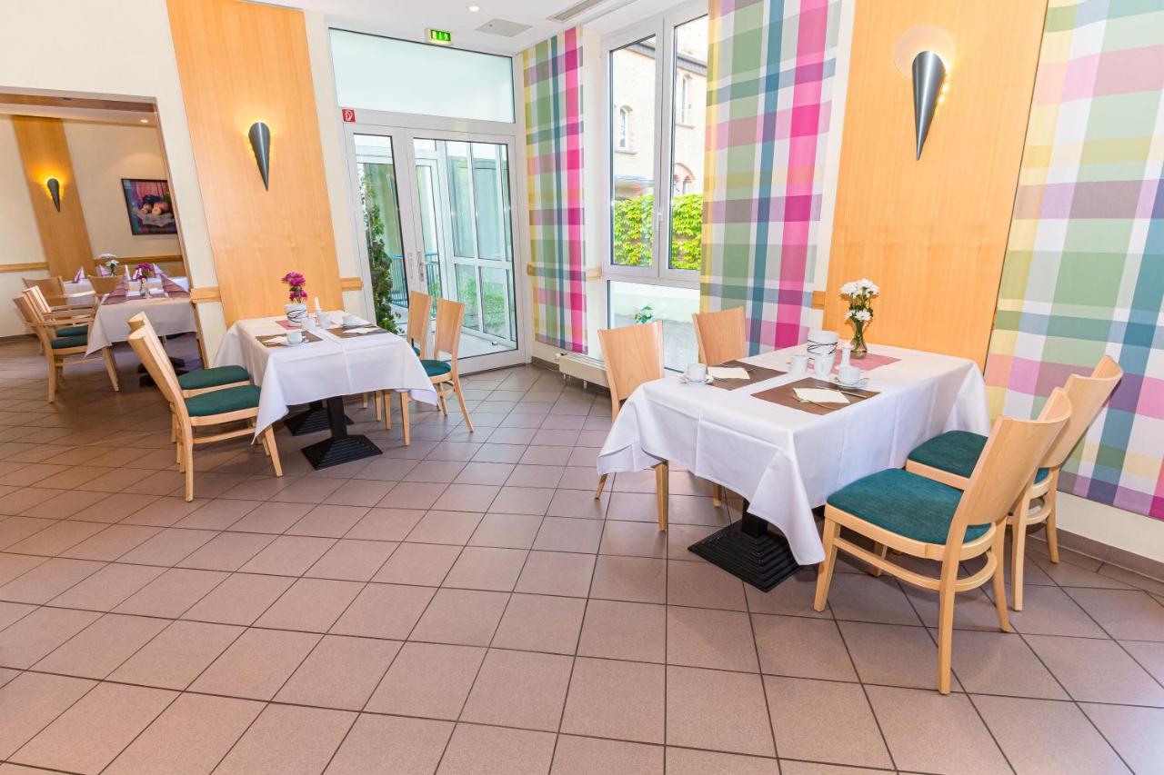 Akzent Parkhotel Trebbin Eksteriør billede