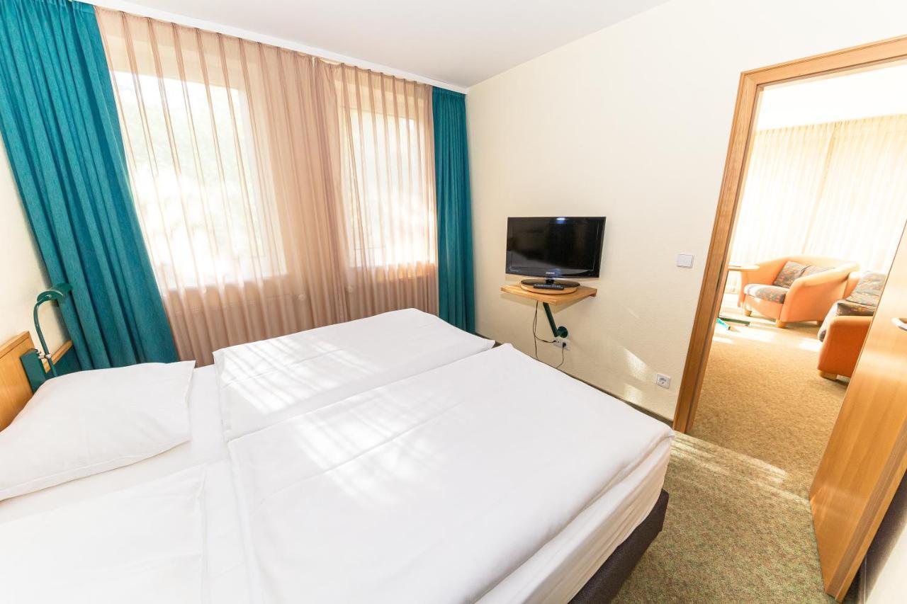 Akzent Parkhotel Trebbin Eksteriør billede